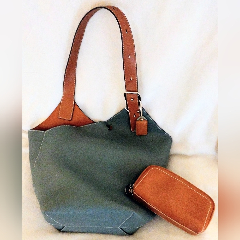 Maison de Beaute Cholet Bucket Bag with Matching Wristlet